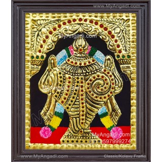 Small Sangu Tanjore Paintings