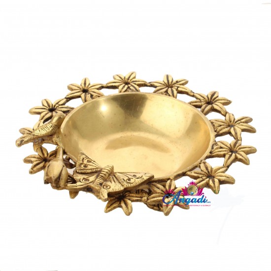 Brass Flower Uruli Brass Flower Uruli