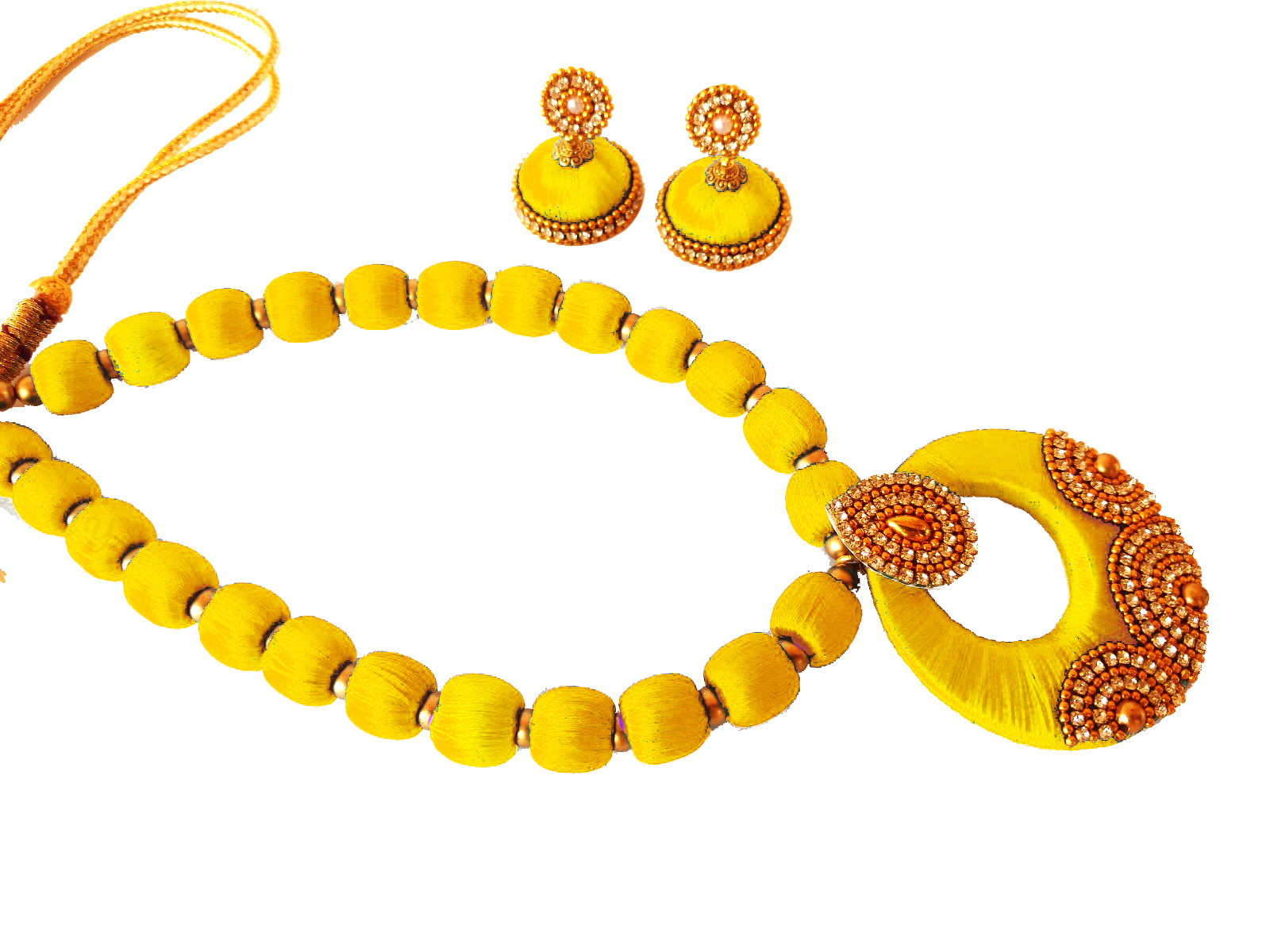 Silk Thread Necklace Set at Rs 600/piece | New Items in Vadodara | ID:  19675542691