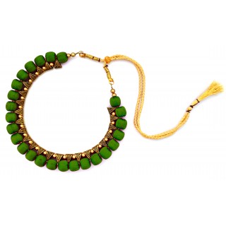 Youth Dark Green Silk Thread Necklace