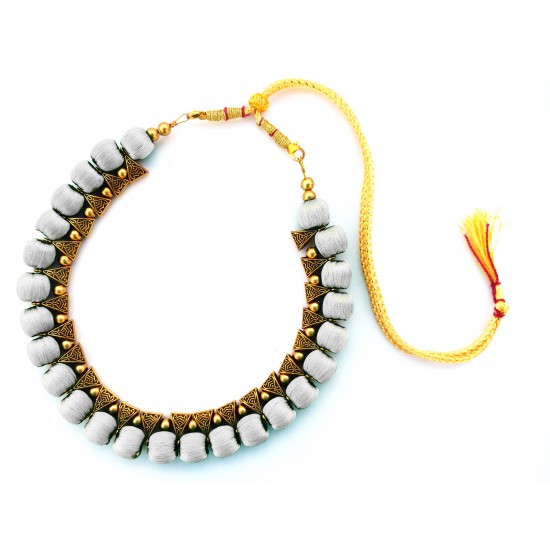Youth White Silk Thread Necklace