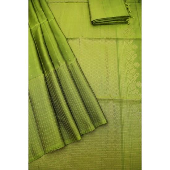 Pistachio green - Pure Handloom Soft Silk Saree Pistachio green - Pure Handloom Soft Silk Saree