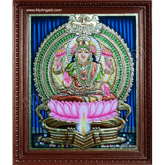 Lakshmi in Kamatchi Lamp Style